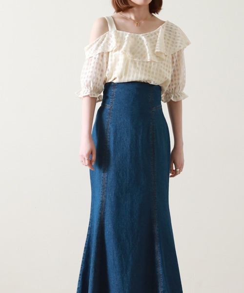 Cheek(チーク)の「ワンショルフリルブラウス(シャツ/ブラウス・レディース・ホワイト/ブラック/イエロー・MEDIUM)」の11枚目の写真
