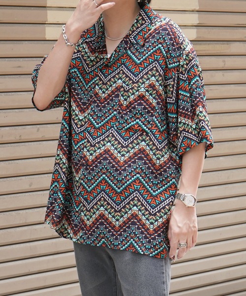 Confirm（コンファーム）の「ビッグシルエット オープンカラー総柄半袖シャツ フラワー / 幾何学 ユニセックス【Confirm】2025SS（シャツ/ブラウス・メンズ・ブラック/ブラウン/グレー/ブラック系その他/ブルー/ワイン/ホワイト/チャコールグレー/ブラック系その他2/その他/イエロー/オレンジ/ホワイト系3/ブラック系3/グレー系3/ブラック系その他3/グレー系その他3/ホワイト系その他3・M/L）」の18枚目の写真