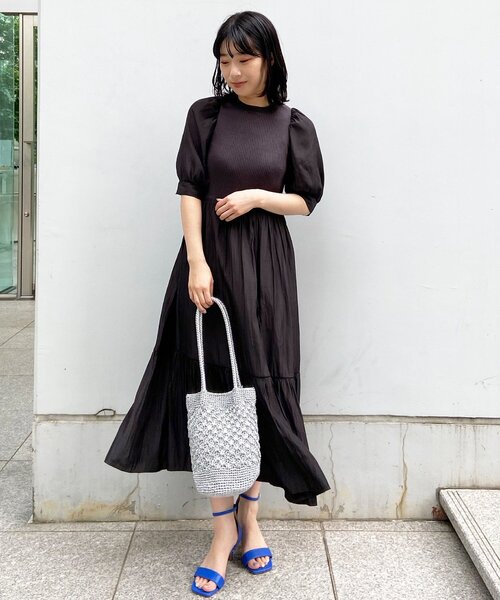 OPAQUE.CLIP（オペークドットクリップ）の「◆異素材ティアードロングワンピース（ワンピース・レディース・オフホワイト/ブラック/サンドベージュ・38/36）」の16枚目の写真