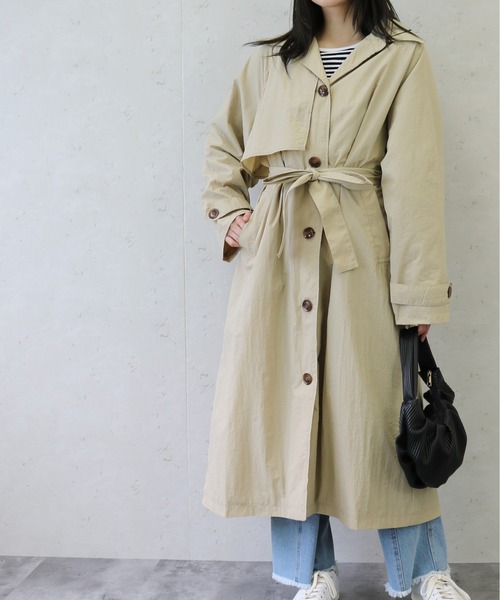 Per sist ence(パーシエンス)の「Per sist ence/パーシエンス ワッシャータフタステンカラーコート(ステンカラーコート・レディース・ベージュ/アイボリー/ブラック/カーキ/グレー・FREE)」の4枚目の写真