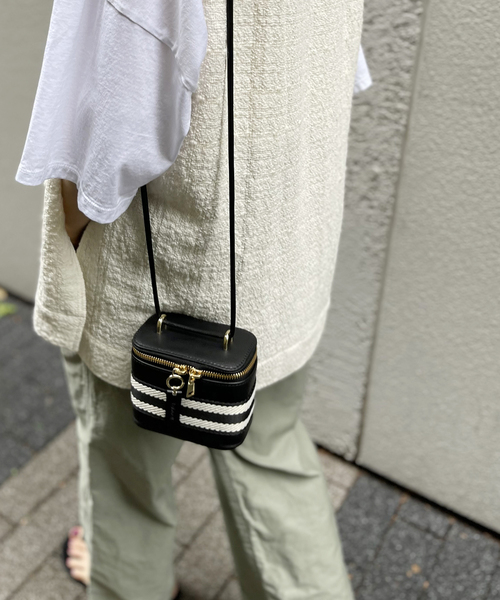 Spick & Span（スピックアンドスパン）の「【Kabinett /カビネ】MICRO VANITY バッグ（ショルダーバッグ・レディース・ブラック・FREE）」の18枚目の写真