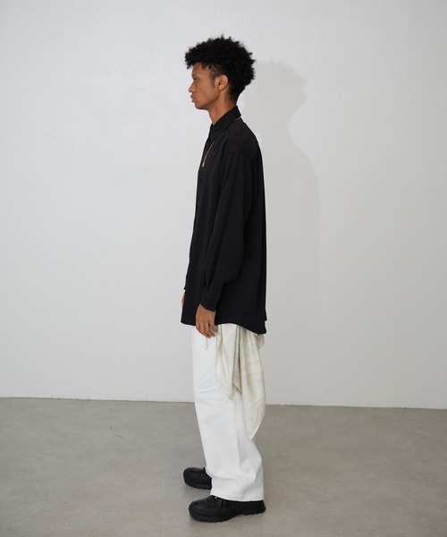 Lui's（ルイス）の「【Neucon / ニューコン】 ベルテッドデニムパンツ（デニムパンツ・メンズ・ネイビー/オフホワイト・1/2）」の3枚目の写真