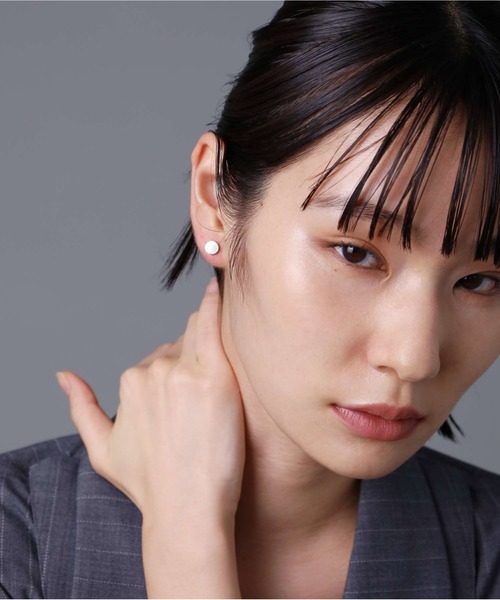 LION HEART（ライオンハート）の「【限定展開】“LH-1”サークルコインスタッズピアス/サージカルステンレス（金属アレルギー対応）【LION HEART / ライオンハート】（ピアス（片耳用）・メンズ・シルバー×ブラック/シルバー/シルバー×ブルー/シルバー系その他・ONE SIZE）」の16枚目の写真