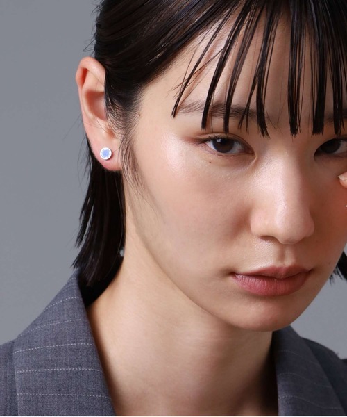 LION HEART（ライオンハート）の「【限定展開】“LH-1”サークルコインスタッズピアス/サージカルステンレス（金属アレルギー対応）【LION HEART / ライオンハート】（ピアス（片耳用）・メンズ・シルバー×ブラック/シルバー/シルバー×ブルー/シルバー系その他・ONE SIZE）」の18枚目の写真