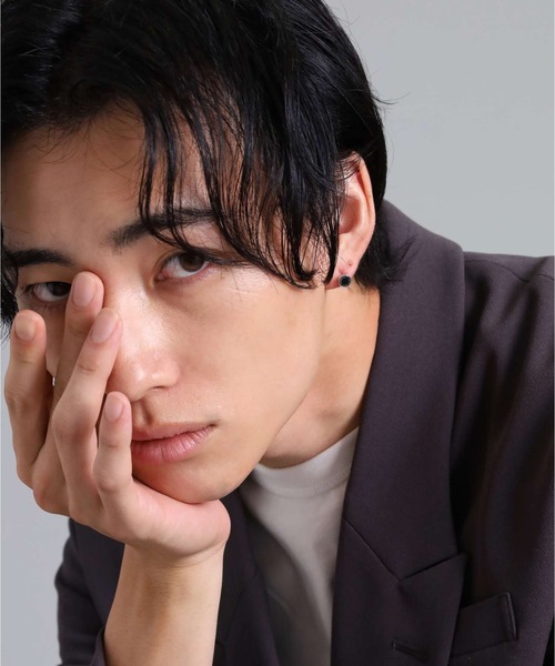 LION HEART（ライオンハート）の「【限定展開】“LH-1”サークルコインスタッズピアス/サージカルステンレス（金属アレルギー対応）【LION HEART / ライオンハート】（ピアス（片耳用）・メンズ・シルバー×ブラック/シルバー/シルバー×ブルー/シルバー系その他・ONE SIZE）」の19枚目の写真