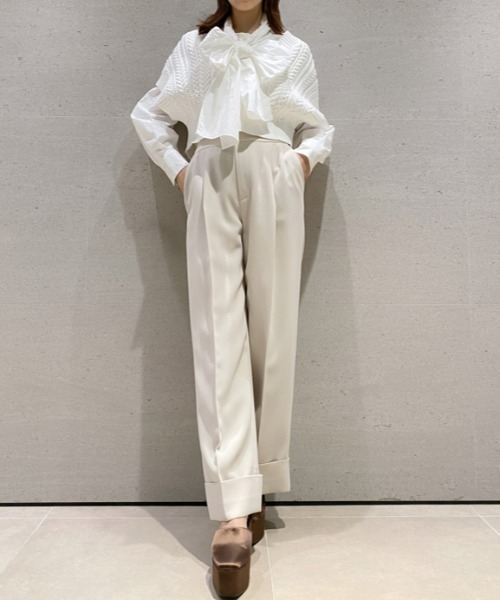 SNIDEL（スナイデル）の「ストレートタックパンツ（スラックス