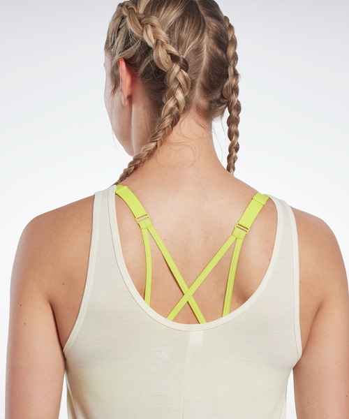 Reebok（リーボック）の「レズミルズR スーパープレミアム グラフィック タンク トップ  / Les MillsR Supremium Graphic Tank Top （タンクトップ・レディース・ホワイト・LARGE/X-LARGE/SMALL/X-SMALL/MEDIUM）」の5枚目の写真