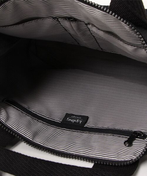 kipling（キプリング）の「【kipling】キプリング　Basic Elevated　KALA MINI　ハンドバッグ（ハンドバッグ・レディース・ブラック/ネイビー・FREE）」の7枚目の写真