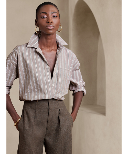 Banana Republic(バナナリパブリック)の「オーバーサイズ チュニックシャツ(シャツ/ブラウス・レディース・マルチ/ホワイト/ブラック/ストライプ・S/L/XS/M)」の4枚目の写真