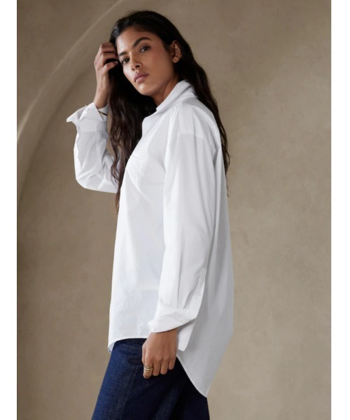 Banana Republic(バナナリパブリック)の「オーバーサイズ チュニックシャツ(シャツ/ブラウス・レディース・マルチ/ホワイト/ブラック/ストライプ・S/L/XS/M)」の1枚目の写真