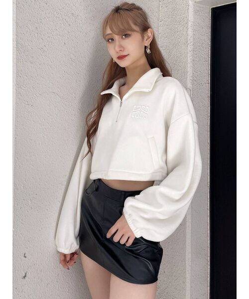 GYDA(ジェイダ)の「フェイクレザー スカートライクショートパンツ(スカート・レディース・ブラック・X-SMALL/SMALL/MEDIUM)」の6枚目の写真