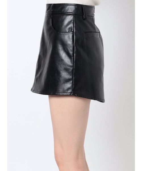 GYDA(ジェイダ)の「フェイクレザー スカートライクショートパンツ(スカート・レディース・ブラック・X-SMALL/SMALL/MEDIUM)」の13枚目の写真