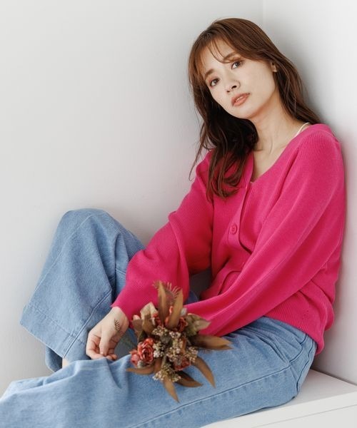 mysty woman（ミスティウーマン）の「【WEB限定】プチプラカラフルカーディガン  166509（カーディガン/ボレロ・レディース・ブラック/レッド/ピンク/グリーン/ブルー/ピンクベージュ/ライトオリーブ・FREE）」の6枚目の写真