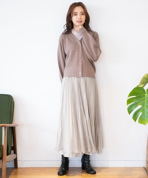 mysty woman（ミスティウーマン）の「【WEB限定】プチプラカラフルカーディガン  166509（カーディガン/ボレロ・レディース・ブラック/レッド/ピンク/グリーン/ブルー/ピンクベージュ/ライトオリーブ・FREE）」の9枚目の写真