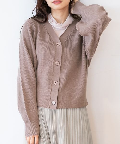 mysty woman（ミスティウーマン）の「【WEB限定】プチプラカラフルカーディガン  166509（カーディガン/ボレロ・レディース・ブラック/レッド/ピンク/グリーン/ブルー/ピンクベージュ/ライトオリーブ・FREE）」の20枚目の写真