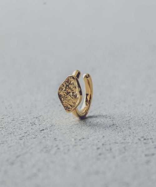 and cloud（アンドクラウド）の「Windcrest Earring S / Single（イヤリング・レディース・ブラック/シルバー/イエローゴールド・FREE）」の15枚目の写真