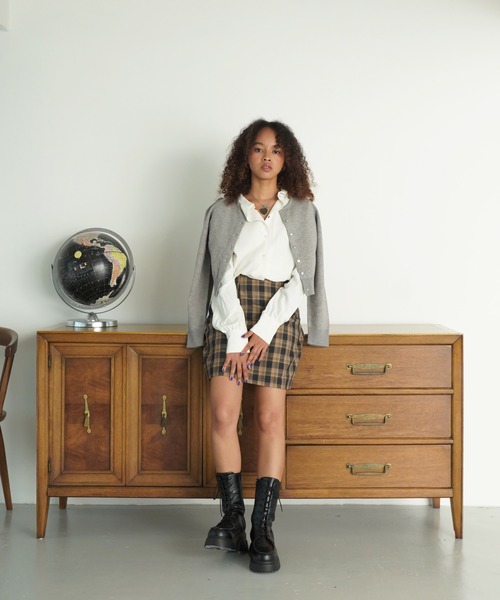 ショート丈 ハート釦カーディガン TINA：JOJUN（カーディガン/ボレロ）｜TINA：JOJUN（ティーナジョジュン）