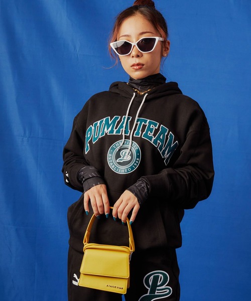 atmos pink（アトモスピンク）の「atmos pink スクエアミニバッグ（ハンドバッグ・レディース・ブラック/シルバー/イエロー・FREE）」の2枚目の写真