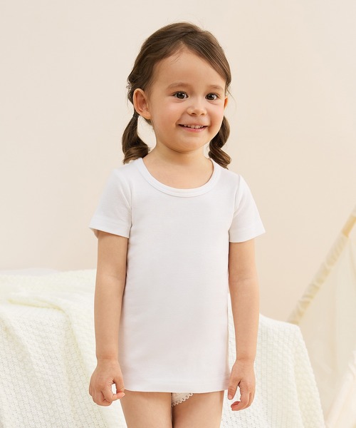 combimini（コンビミニ）の「半袖Ｔシャツ２枚組（Tシャツ/カットソー・キッズ・オフホワイト/キナリ/ホワイト・130/120/110/100/90/80/140）」の2枚目の写真