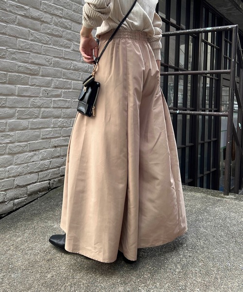 正規店仕入れの CAPRICIEUX LE'MAGE（カプリシューレマージュ）の「タック パンツ