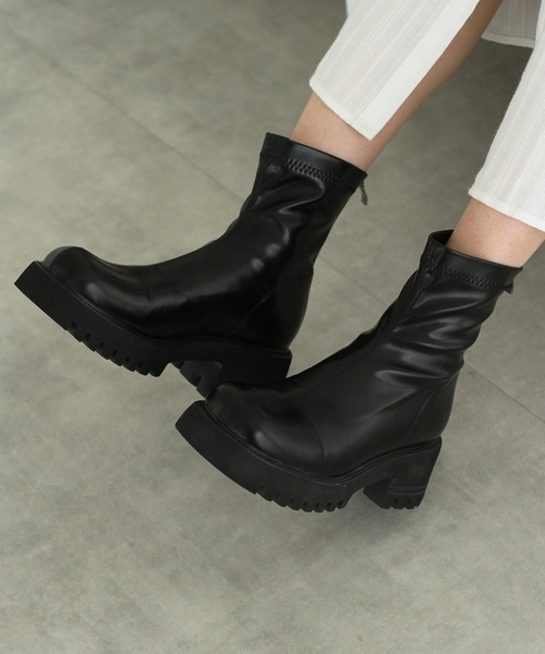 Crisp（クリスプ）の「チャンキーショートブーツ（ブーツ・レディース・ブラック・37/38）」の3枚目の写真