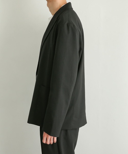 SENSE OF PLACE by URBAN RESEARCH（センスオブプレイスバイアーバンリサーチ）の「『UR TECH』ダブルテーラードジャケット（テーラードジャケット・メンズ・ブラック/ネイビー・LARGE/MEDIUM）」の22枚目の写真