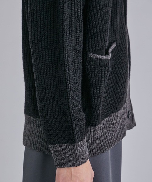 UNITED TOKYO（ユナイテッドトウキョウ）の「カラーラインウールオーバーカーディガン（カーディガン/ボレロ・メンズ・ブラック/バーガンディー/ブルー・1/2）」の14枚目の写真