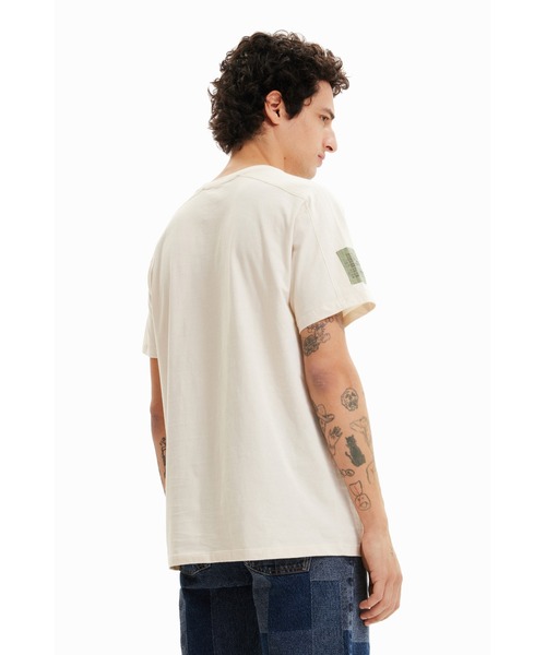 Desigual（デシグアル）の「FRANK Tシャツショートスリーブ（Tシャツ/カットソー・メンズ・アイボリー/ブルー・L/M/S/XL/XXL）」の10枚目の写真