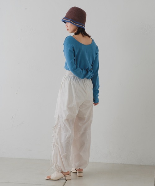 Kastane（カスタネ）の「【2023SSカタログ掲載アイテム/サイズ展開あり/新色追加】サイドリボンナイロンパンツ（その他パンツ・レディース・アイボリー/ブルー/ブラック・0/1）」の17枚目の写真