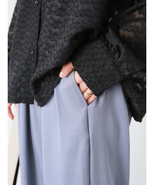 ehka sopo(エヘカソポ)の「ワイドスラックス(スラックス・レディース・ブルー/ブラック/キナリ・フリ-)」の13枚目の写真