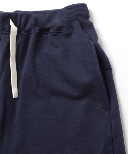 GLAZOS（グラソス）の「[ワイド]ミニ裏毛・カレッジプリントハーフパンツ【セットアップ対応】（その他パンツ・キッズ・ネイビー/オートミール・170cm/140cm/150cm/160cm）」の9枚目の写真