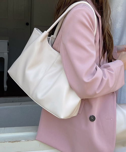 meJane(ミージェーン)の「クラシカルダブルハンドル トートバッグ(トートバッグ・レディース・アイボリー/ブラック・FREE)」の1枚目の写真