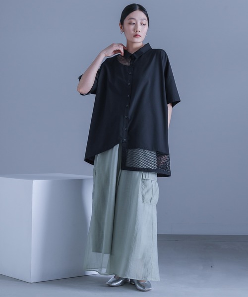kOhAKU(コハク)の「メッシュ切替アシメデザインシャツ(シャツ/ブラウス・レディース・ブラック/オフホワイト・FREE)」の21枚目の写真
