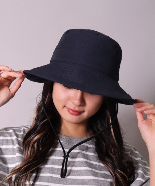 Champion(チャンピオン)の「(LF)【Champion】ブランド ワッペン あご紐付き タフタハット(ハット・レディース・モスグリーン/ネイビー/ブラック/グレイッシュベージュ・ONE SIZE)」の15枚目の写真