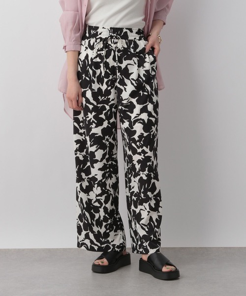 LOWRYS FARM（ローリーズファーム）の「リゾートガライージーパンツ