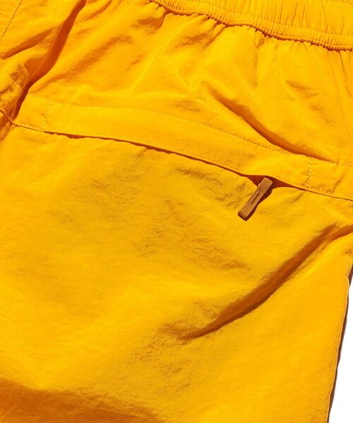 THE NORTH FACE(ザノースフェイス)の「THE NORTH FACE/ザ・ノース・フェイス Versatile Mid/バーサタイルミッド ナイロンショーツ/NB42331(その他パンツ・メンズ・ブラック/オリーブ/ブルー/グリーン/イエロー・MEDIUM/LARGE/X-LARGE)」の14枚目の写真