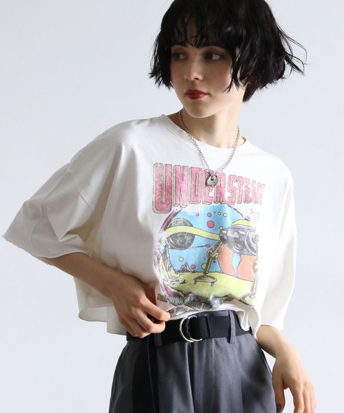 PAGEBOY（ページボーイ）の「ショートロックT（Tシャツ/カットソー・レディース・チャコールグレー/オレンジ系その他/オフホワイト・FREE）」の5枚目の写真