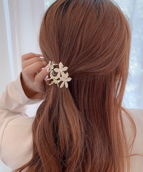 バレッタ ナノグラム モノグラムフラワー エナメル ヘアクリップ バレッタ ナノグラム モノグラムフラワー エナメル ヘアクリップ