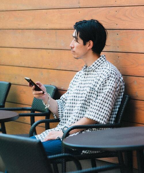 ITEMS URBANRESEARCH（アイテムズ アーバンリサーチ）の「シアサッカーチェック ショートスリーブシャツ（シャツ/ブラウス・メンズ・グリーン/ブラック/ブルー・LARGE/MEDIUM）」の22枚目の写真