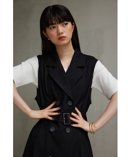 AZUL by moussy（アズールバイマウジー）の「トレンチジレワンピース（ワンピース・レディース・ブラック/カーキ/グレー系その他/ベージュ・SMALL/MEDIUM）」の6枚目の写真