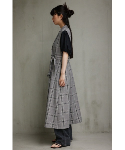 AZUL by moussy（アズールバイマウジー）の「トレンチジレワンピース（ワンピース・レディース・ブラック/カーキ/グレー系その他/ベージュ・SMALL/MEDIUM）」の18枚目の写真