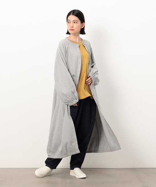 ONIGIRI（オニギリ）の「コットンネル　シャツワンピース（シャツワンピース・レディース・グレー/オフホワイト/ブラウン・FREE）」の9枚目の写真