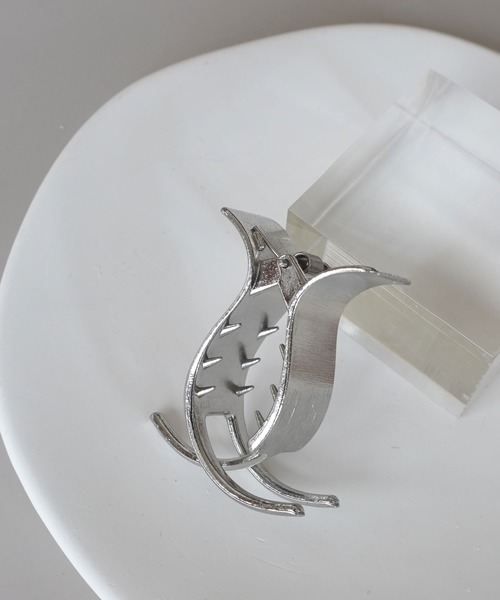 ammy.（エイミードット）の「【 ammy. / エイミードット 】 ミニ バンス ヘアクリップ（バレッタ/ヘアクリップ・レディース・クリアブラック/アイボリー/ブラック/クリアブラウン/ピンク系その他/ベージュ系その他/ベージュ/ブラック系その他/シルバー/ゴールド・FREE）」の9枚目の写真