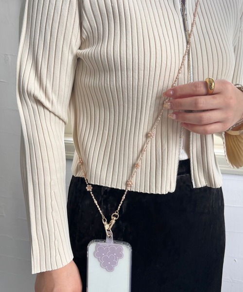 Me%（ミィパーセント）の「パールフラワーモバイルストラップ  972616（スマホグッズ・レディース・オフホワイト/ピンクゴールド・FREE）」の21枚目の写真