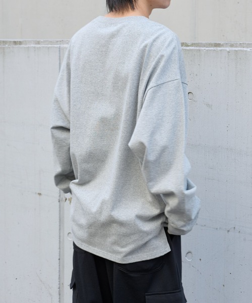 COLONY 2139(コロニートゥーワンスリーナイン)の「天竺ポケ付き長袖Tシャツ(Tシャツ/カットソー・メンズ・グレー/ブラウン/ネイビー/オフホワイト・LARGE/SMALL/MEDIUM)」の10枚目の写真