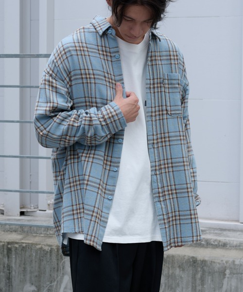 COLONY 2139(コロニートゥーワンスリーナイン)の「天竺ポケ付き長袖Tシャツ(Tシャツ/カットソー・メンズ・グレー/ブラウン/ネイビー/オフホワイト・LARGE/SMALL/MEDIUM)」の15枚目の写真