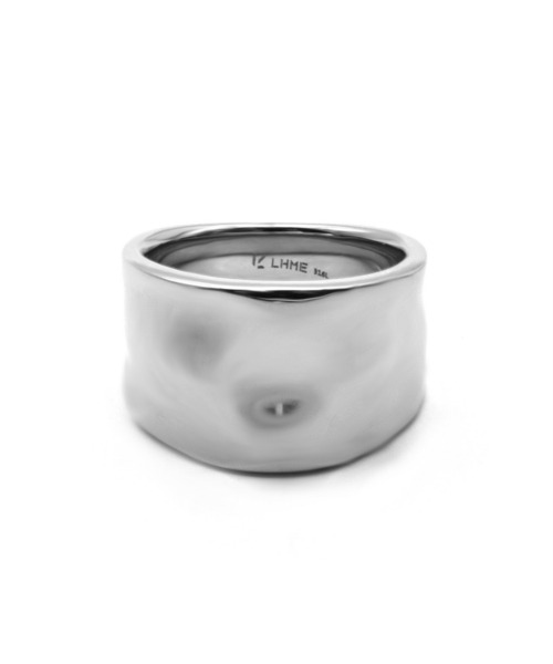 LHME(エルエイチエムイー)の「【WEB限定】”Aqua”リング/サージカルステンレス(金属アレルギー対応)【LHME / エルエイチエムイー】(リング・レディース・シルバー/ゴールド・11号/13号/15号)」の7枚目の写真