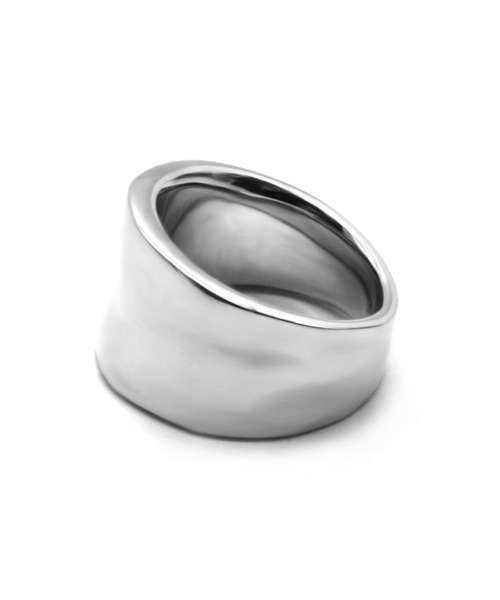 LHME(エルエイチエムイー)の「【WEB限定】”Aqua”リング/サージカルステンレス(金属アレルギー対応)【LHME / エルエイチエムイー】(リング・レディース・シルバー/ゴールド・11号/13号/15号)」の9枚目の写真