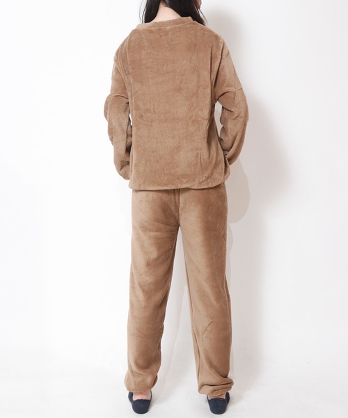 NinaetLina（ニナエリナ）の「ボアセットアップパジャマ（ルームウェア/パジャマ・レディース・グレー/ブラウン/ブルー/ピンク/レッド・FREE）」の15枚目の写真