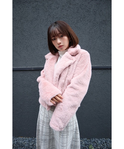 CECIL McBEE(セシルマクビー)の「エコファーライダースジャケット(ライダースジャケット・レディース・ピンク/グレー/ブラック/モカ/アイボリー・MEDIUM)」の8枚目の写真